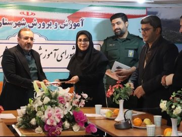 بانوی فرهنگی افتخار آفرین شهرستان طالقان