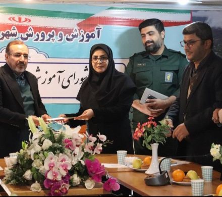 بانوی فرهنگی افتخار آفرین شهرستان طالقان