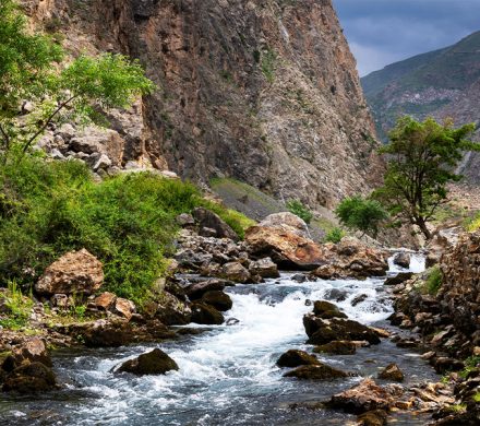 بررسی چالش ها و فرصت های گردشگری و فرهنگی شهرستان طالقان