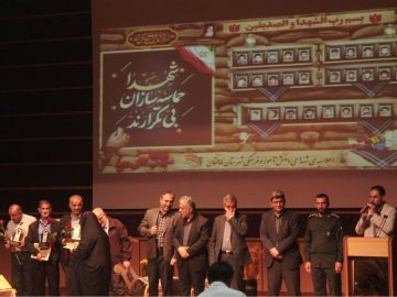 یادواره ۲۷ شهید دانش‌آموز و فرهنگی شهرستان طالقان برگزار شد