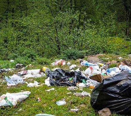 طالقان به روایت تصویر | زباله‌هایی که طبیعت گیلینک را محاصره کرده‌اند