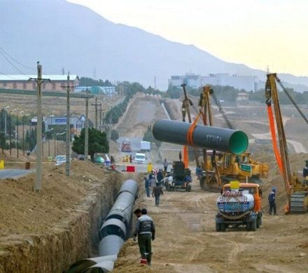 آب طالقان در مسیر تهران؛ جاده طالقان همچنان در انتظار