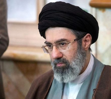 ۱۰ نکته راهبردی رهبر معظم انقلاب درباره خلیج فارس و تنگه هرمز
